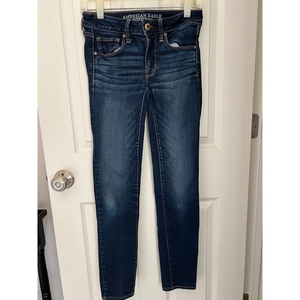 American Eagle Outfitters Skinny Jegging Jean